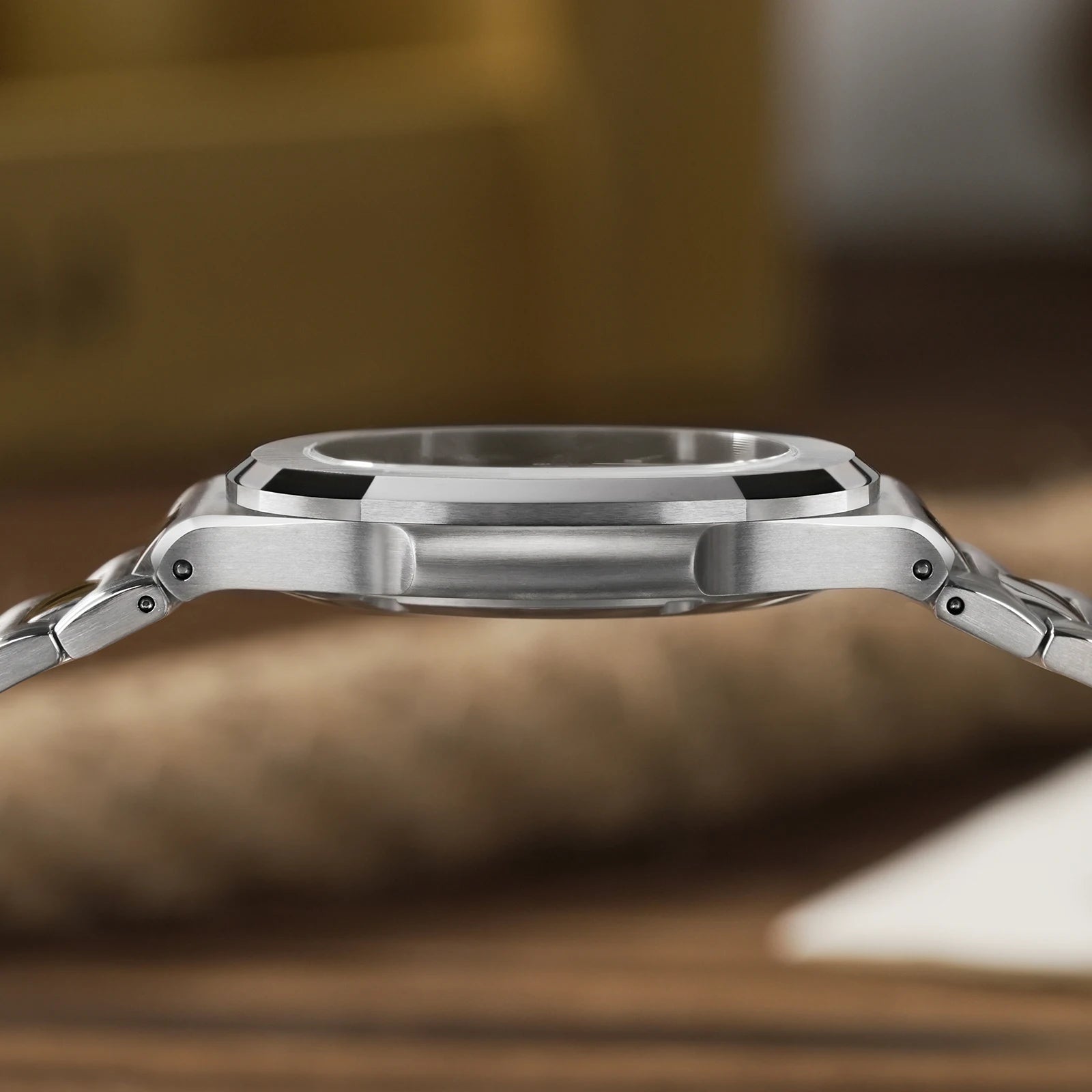 Watchdives WD0013B Schweizer ETA F06.412 Uhr